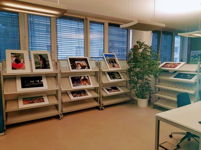 Izložba fotografija u prostoru knjižnice